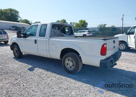 2014 Ford F250 Super Duty z USA, uszkodzony, nr VIN 1FT7X2A63EEA93423